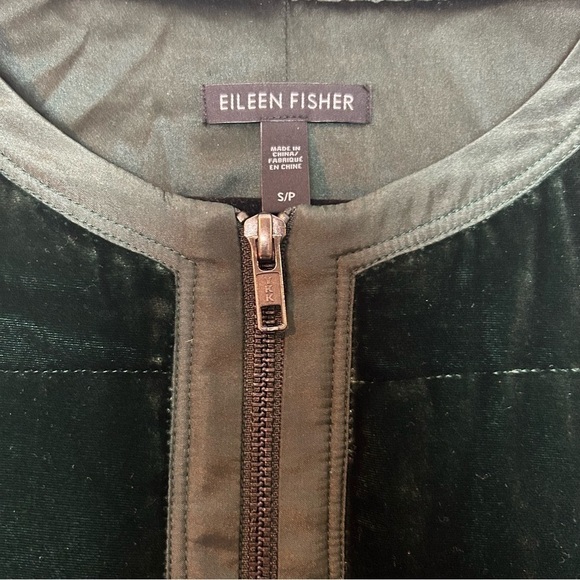 Eileen Fisher Emerald Green Fully Lined Quilted Zip Front Jacket Sz.S/P - Picture 12 of 16